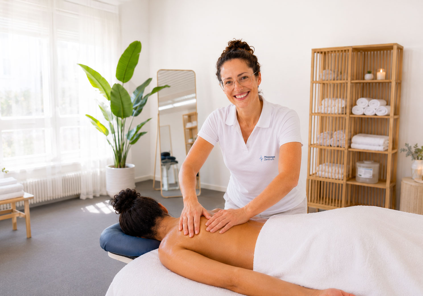 Therapeutische Massage im Massage Zentrum Regensdorf